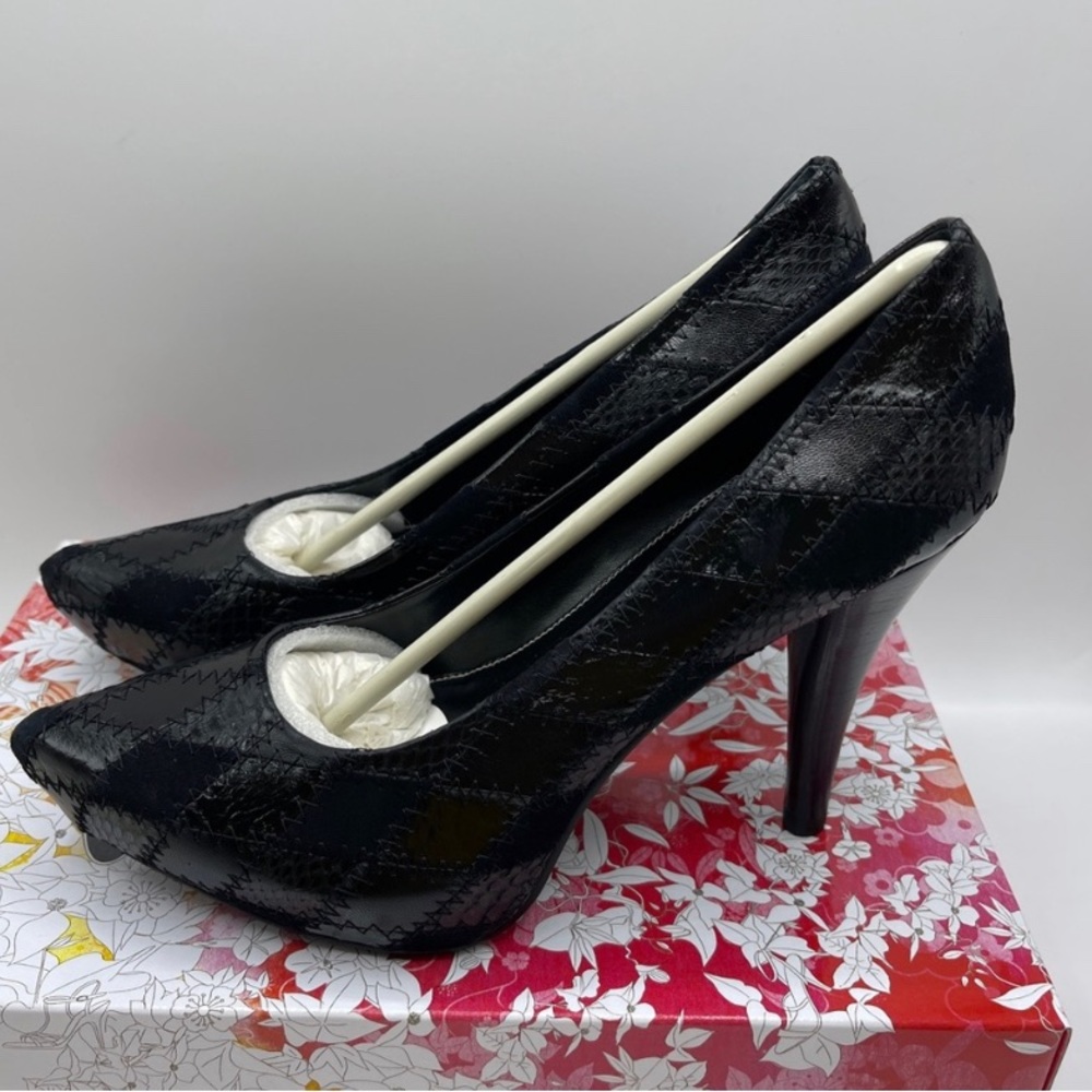 New in box Chinese Laundry Ready Patchwork Heels Black - Picture 5 of 10